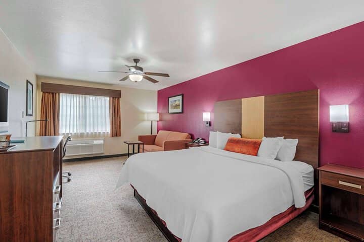Room 7 of 25